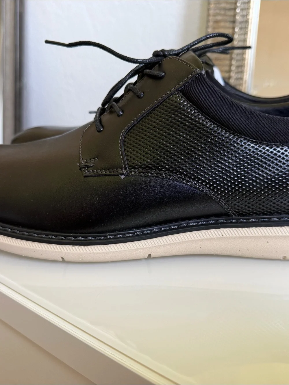 Nunn Bush Black Lace-Up Derby Shoes with Light Sole